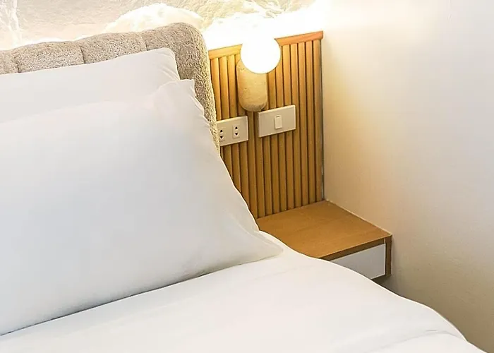 Stylish 1 Bedroom With Balcony & Quality Bed Апартаменты Себу